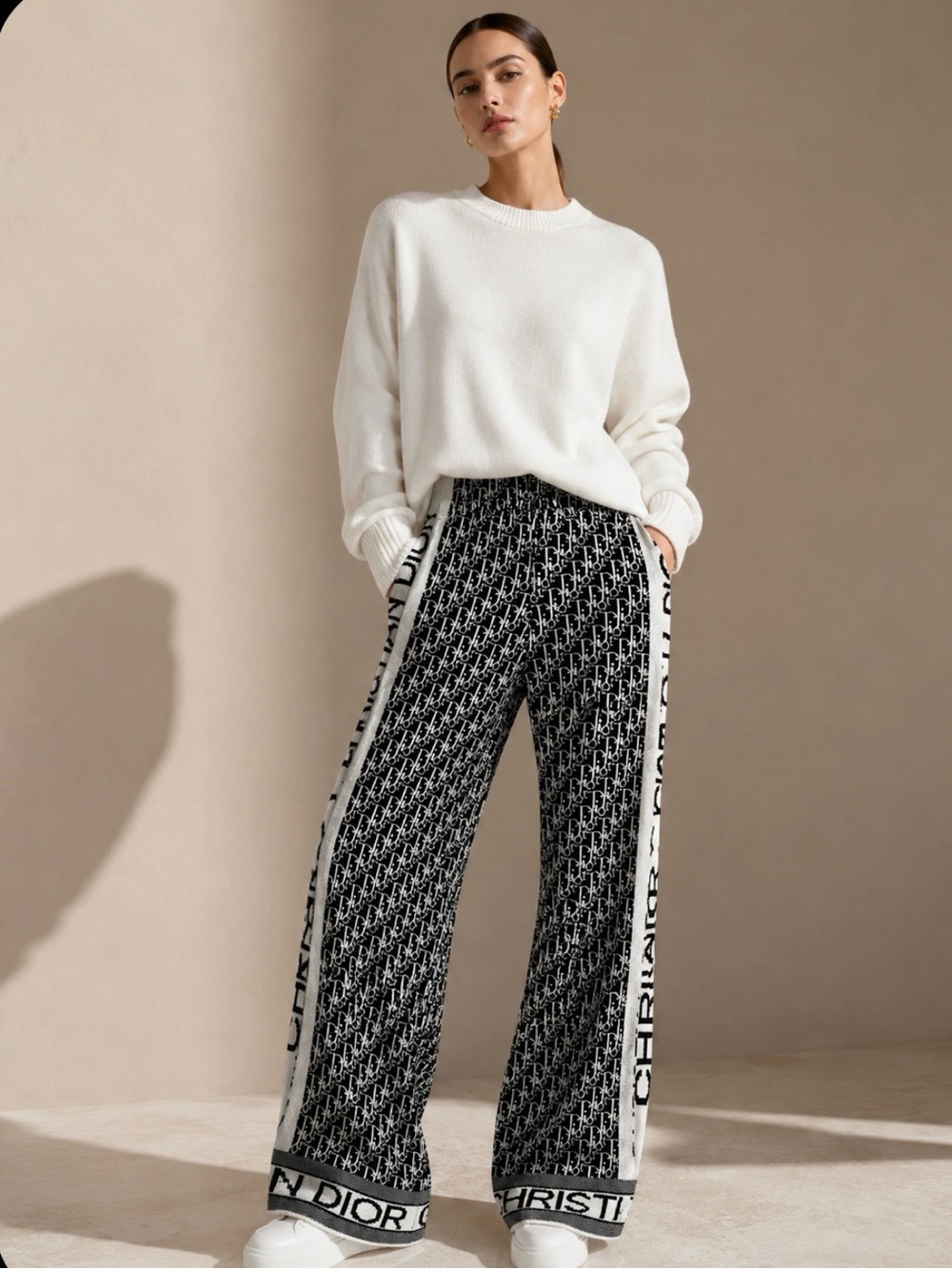 Christian Dior Monogram pants - Picture 2 of 11